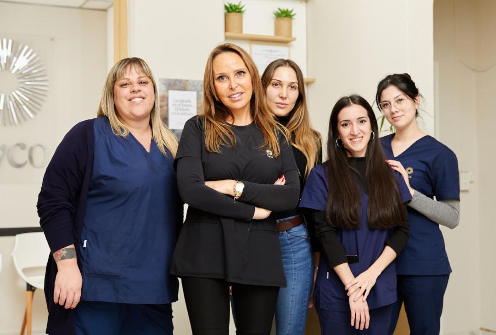 Equipo médico y administrativo de Cyco lanús, la Clínica de Ojos, Cirugía Ocular y Medicina Estética de Buenos Aires.